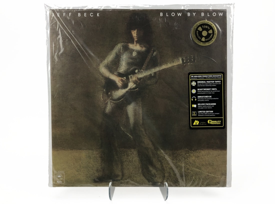 Analogue Productions Jeff Beck/Blow by Blow: Analogue Productions. Jeff Beck/Blow by Blow. Still sealed in original loose bag. Perforation intact.