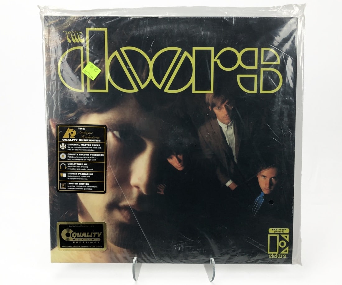 Analogue Productions The Doors/The Doors: Analogue Productions. The Doors/The Doors. Still sealed in original loose bag. Perforation intact.