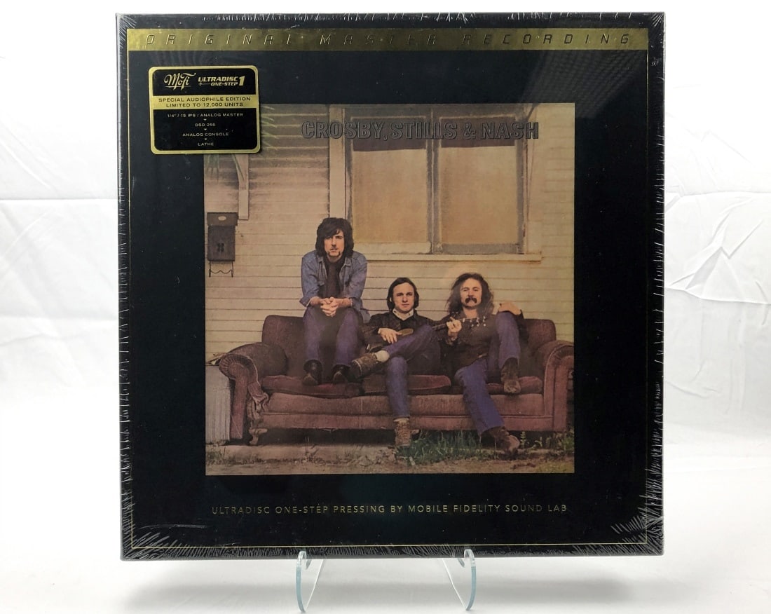 MFSL Ultradisc Crosby, Stills & Nash/S/T: Mobile Fidelity Sound Lab Ultradisc. Crosby, Stills & Nash/Crosby, Stills & Nash. Still sealed in original shrink wrap. Special limited edition No. 008916/12000. 2 LP box. 45 RPM.
