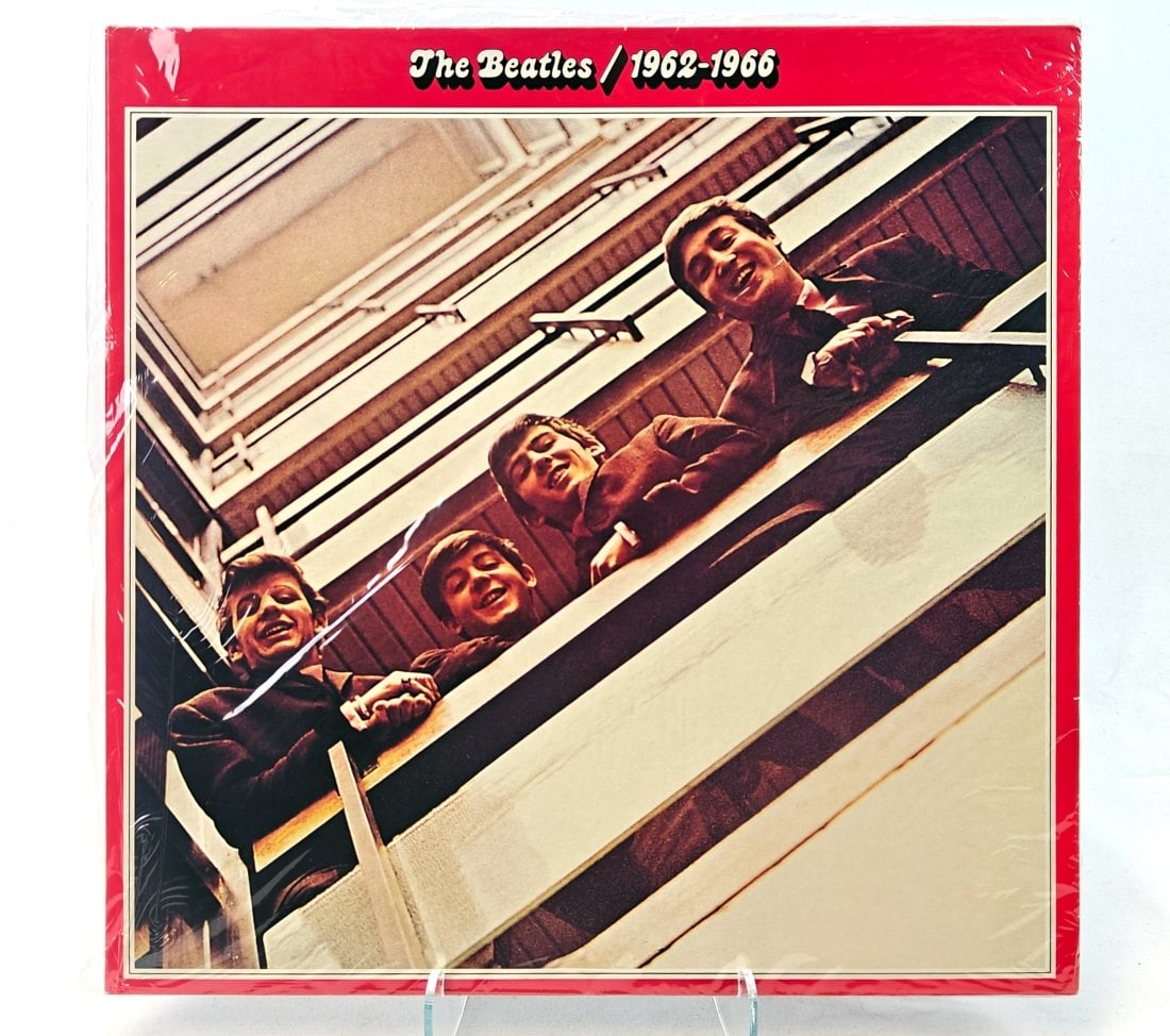 The Beatles/1962-1966 UK: The Beatles/1962-1966. Printed in UK. Sealed.