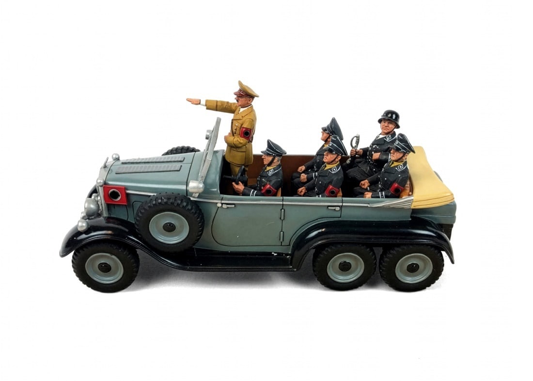 King & Country - LAH040 Hitler's New Staff Car: Painted metal. Complete in box. Retired.