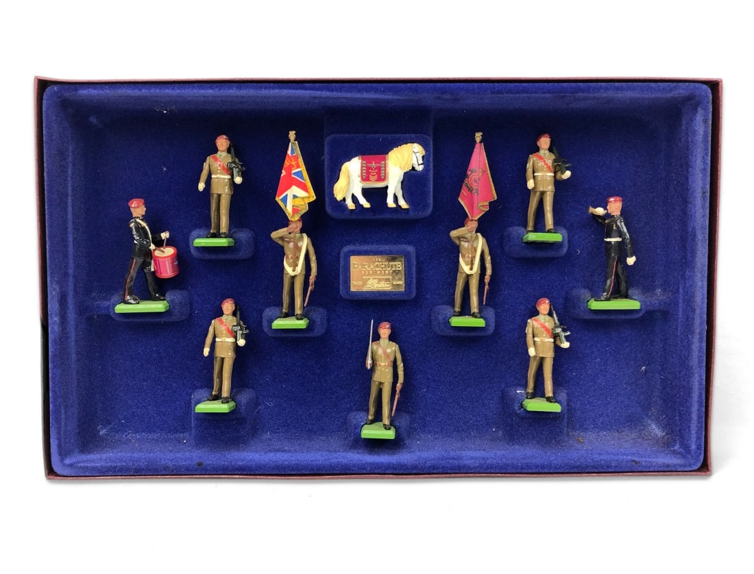 W. Britain - The Parachute Regiment (1 of 4)