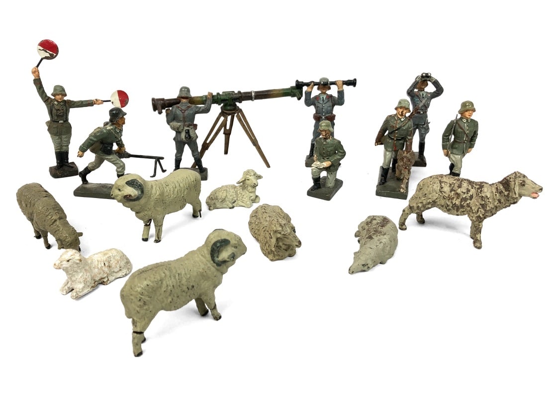 17 Vintage Britains Soldiers and Sheep (1 of 6)