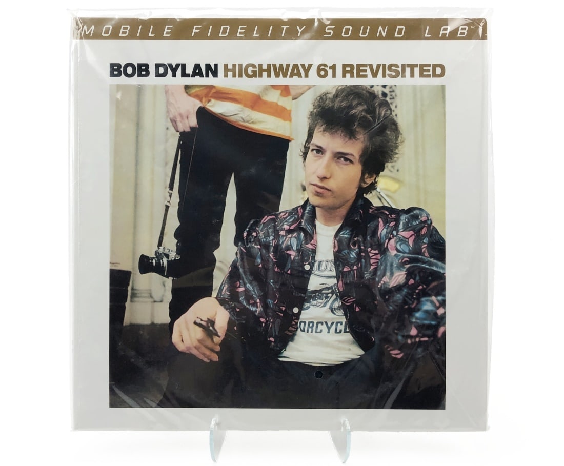 MFSL Bob Dylan/Highway 61 Revisited: Mobile Fidelity Sound Lab. Bob Dylan/Highway 61 Revisited. Still sealed in original loose bag. Perforation intact. Special limited edition No. 5505.