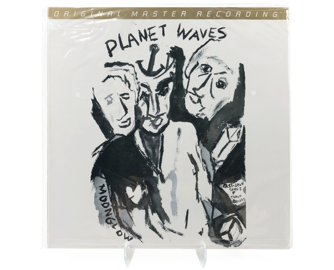 MFSL Bob Dylan/Planet Waves: Mobile Fidelity Sound Lab. Bob Dylan/Planet Waves. Still sealed in original loose bag. Perforation intact. Special limited edition No. 189.