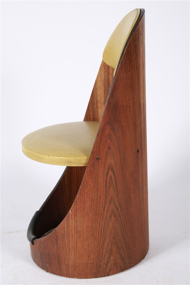 Mid-Century Barrel Style Chair (1 of 4)