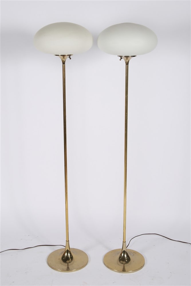 Bill Curry for Laurel, "Mushroom" Floor Lamp Pair (1 of 7)