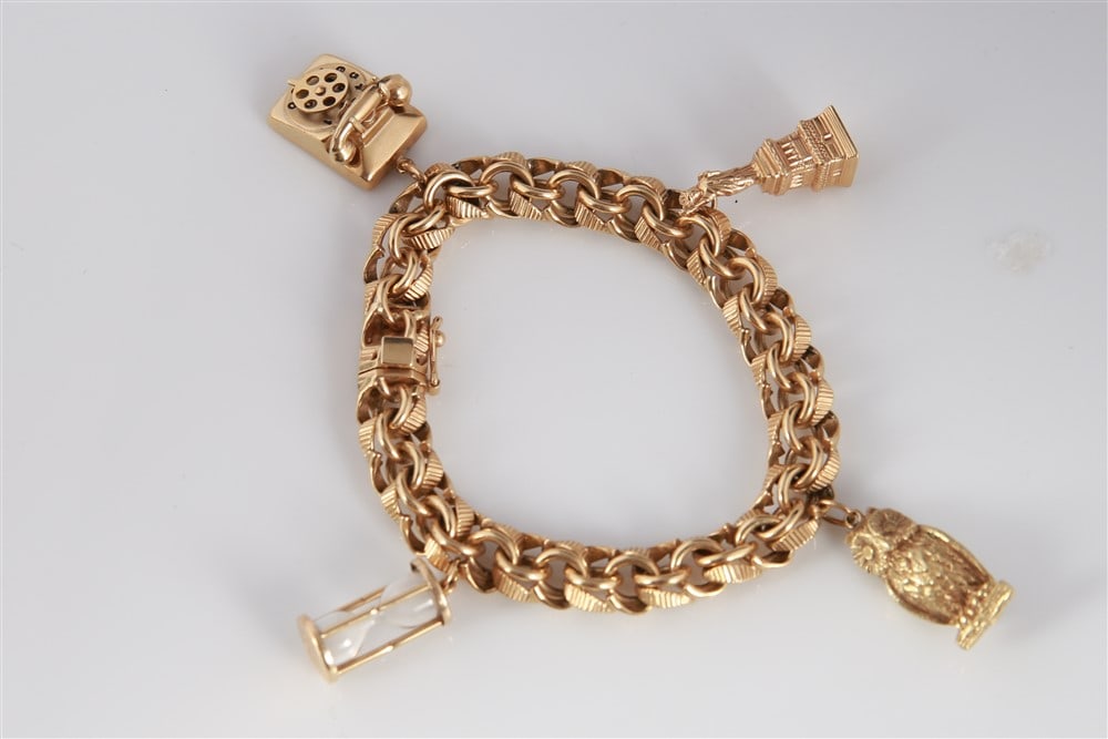 14k Yellow Gold Bracelet With Four Charms (1 of 6)