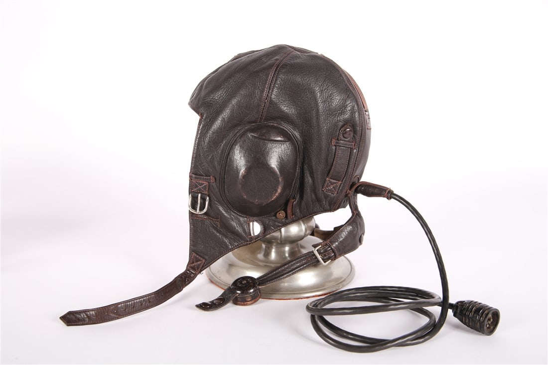 World War II German Luftwaffe Flight Helmet: World War II German Luftwaffe leather flight helmet. Model: LKpW101.