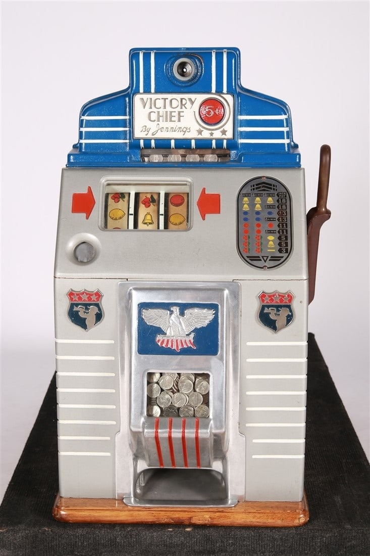 Jennings Victory Chief 5c Slot Machine (1 of 3)