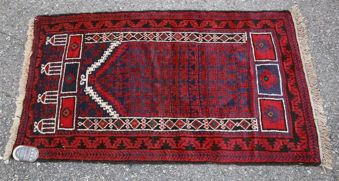 Pakistani Wool Baluch Rug (1 of 5)