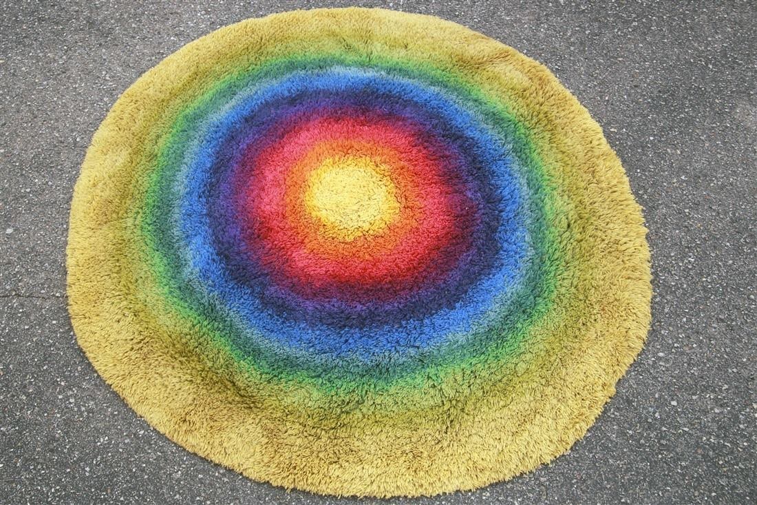 Round Rainbow Shag Rug (1 of 4)