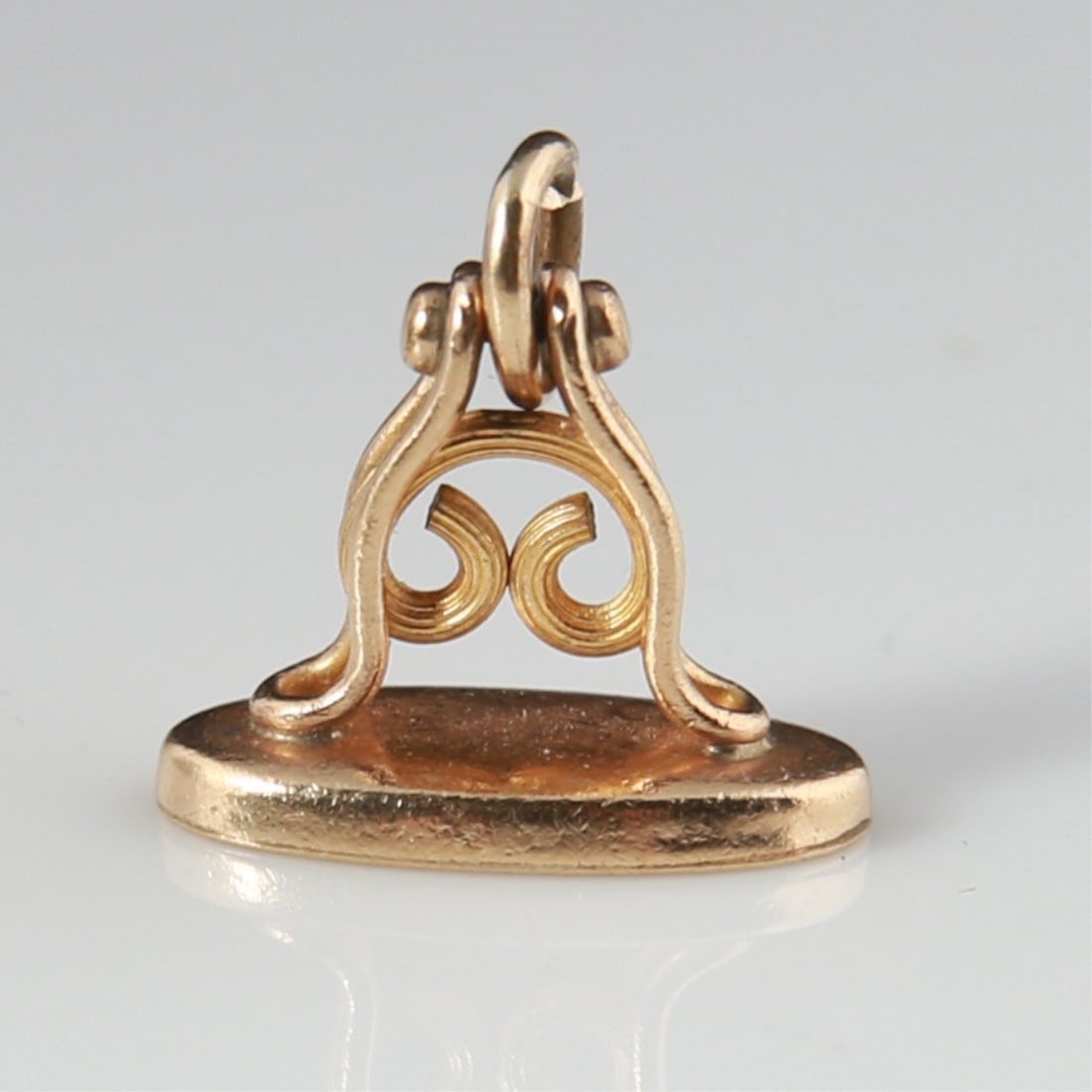 10k Yellow Gold Seal/Initial Charm (1 of 4)