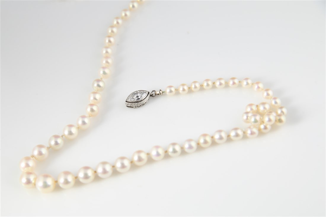 Natural Graduated Pearl Necklace, Diamond Clasp - 3