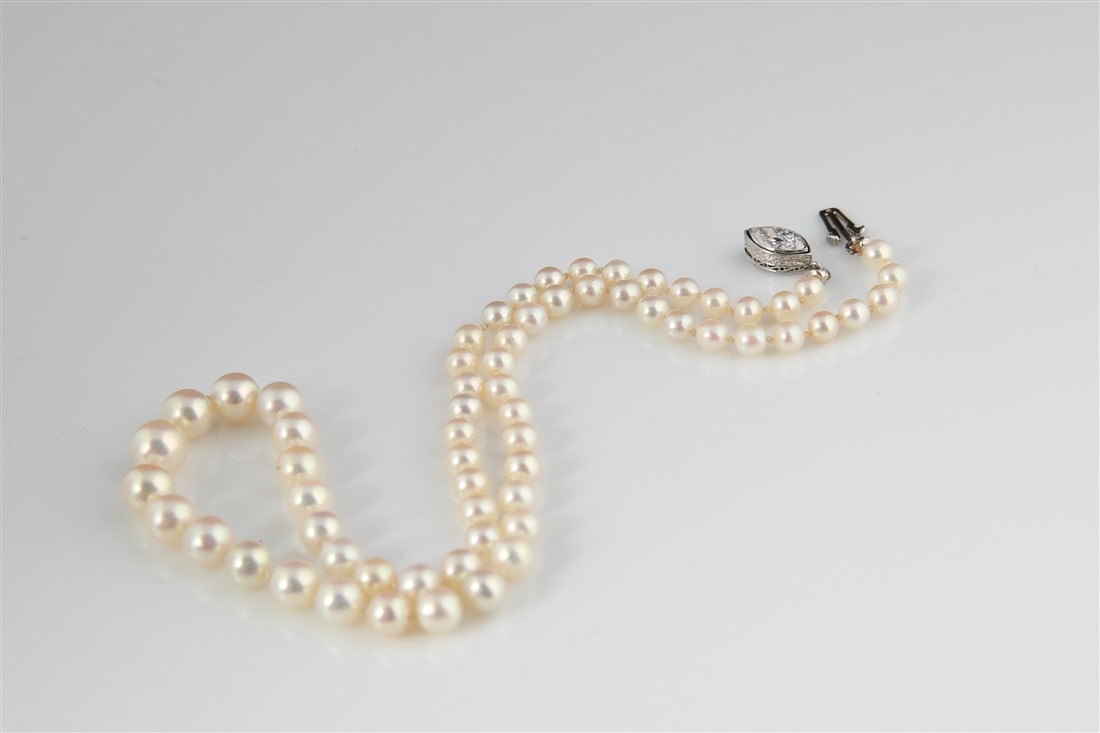 Natural Graduated Pearl Necklace, Diamond Clasp - 8
