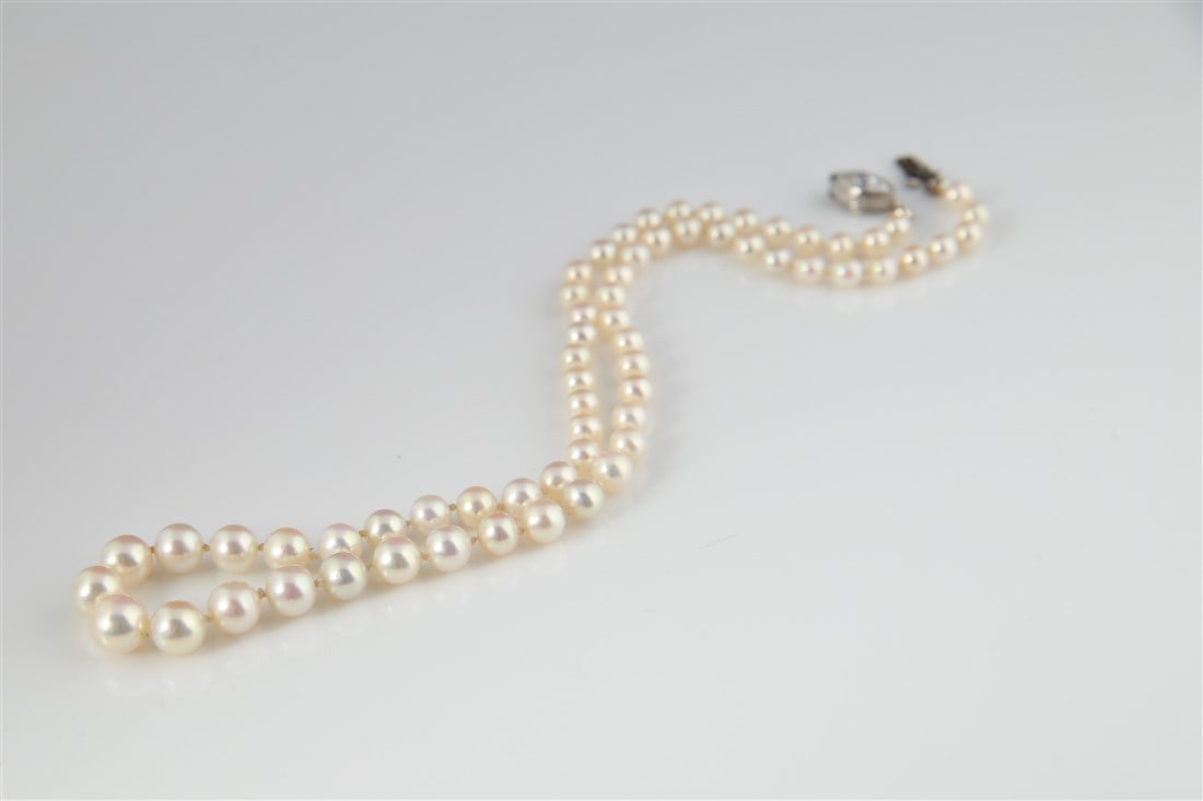 Natural Graduated Pearl Necklace, Diamond Clasp - 9