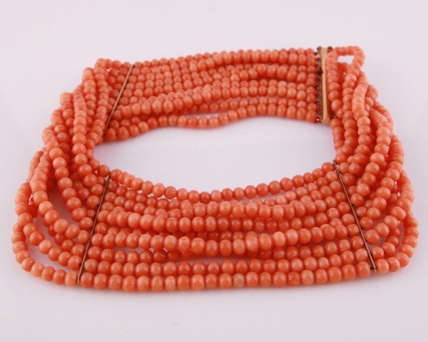 Victorian Natural Coral Choker Necklace: Victorian natural coral choker necklace. With slide slot closure. Length 12". Total weight 81.7 grams.