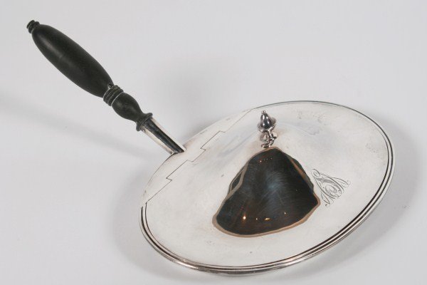 Tuttle Silversmiths Sterling Silver Silent Butler: Tuttle Silversmiths sterling silver silent butler. American, early 19th century. With an ebony handle. Monogrammed. Width 9 3/4", length 12 3/8" to handle. Provenance: From the Estate of Stephen Stack