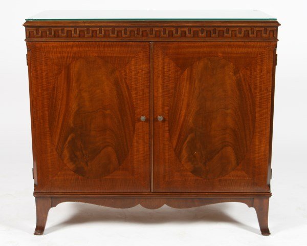 Sheraton Style Cabinet (1 of 3)
