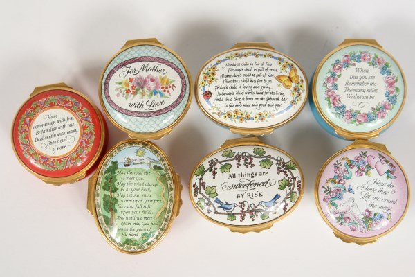 Group of 7 Halcyon Days Diminutive Lidded Boxes (1 of 1)