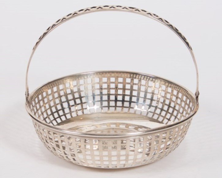 International Silver Co. Sterling Basket (1 of 5)