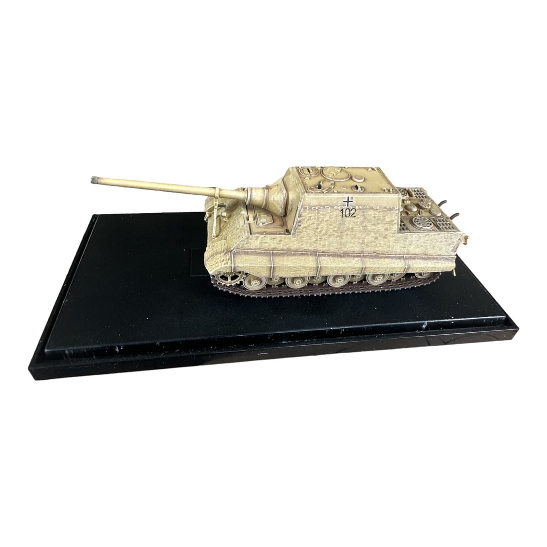 DRAGON ARMOR JagdTiger Porche Version W/Zimmerit Tank: The Dragon Armor JagdTiger Porsche Version with Zimmerit Tank is a meticulously crafted scale model showcasing the formidable JagdTiger, a heavyweight tank destroyer from World War II. This replica me