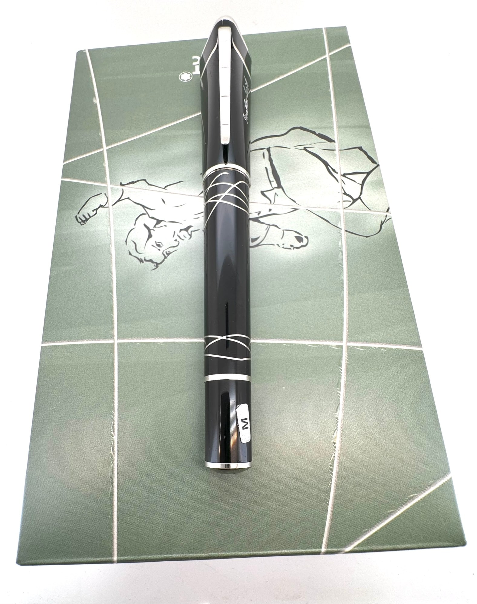 Montblanc Jonathan Swift Fountain Pen Writes Limited Edition (1 of 3)