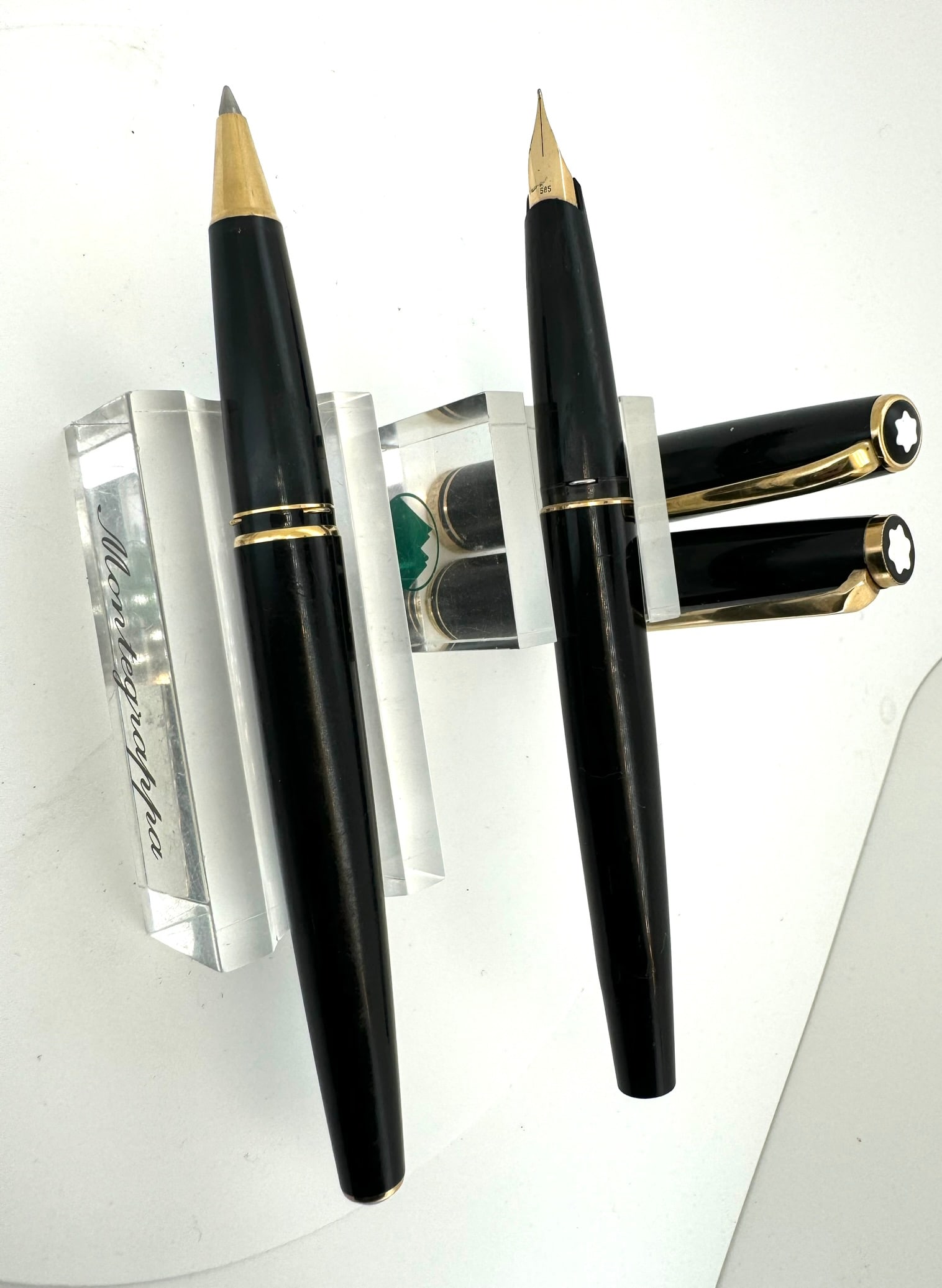 Lot of 2 Montblanc Vintage Fountain pen and ballpoint pen (1 of 2)