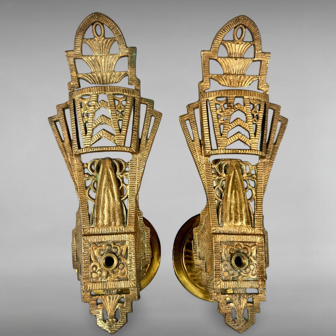 Pair of Vintage Art Deco Brass Wall Sconces Possibly by Virden Co. (1 of 7)