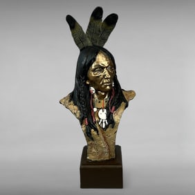 Design Toscano Noble Chief Sculptural Bust