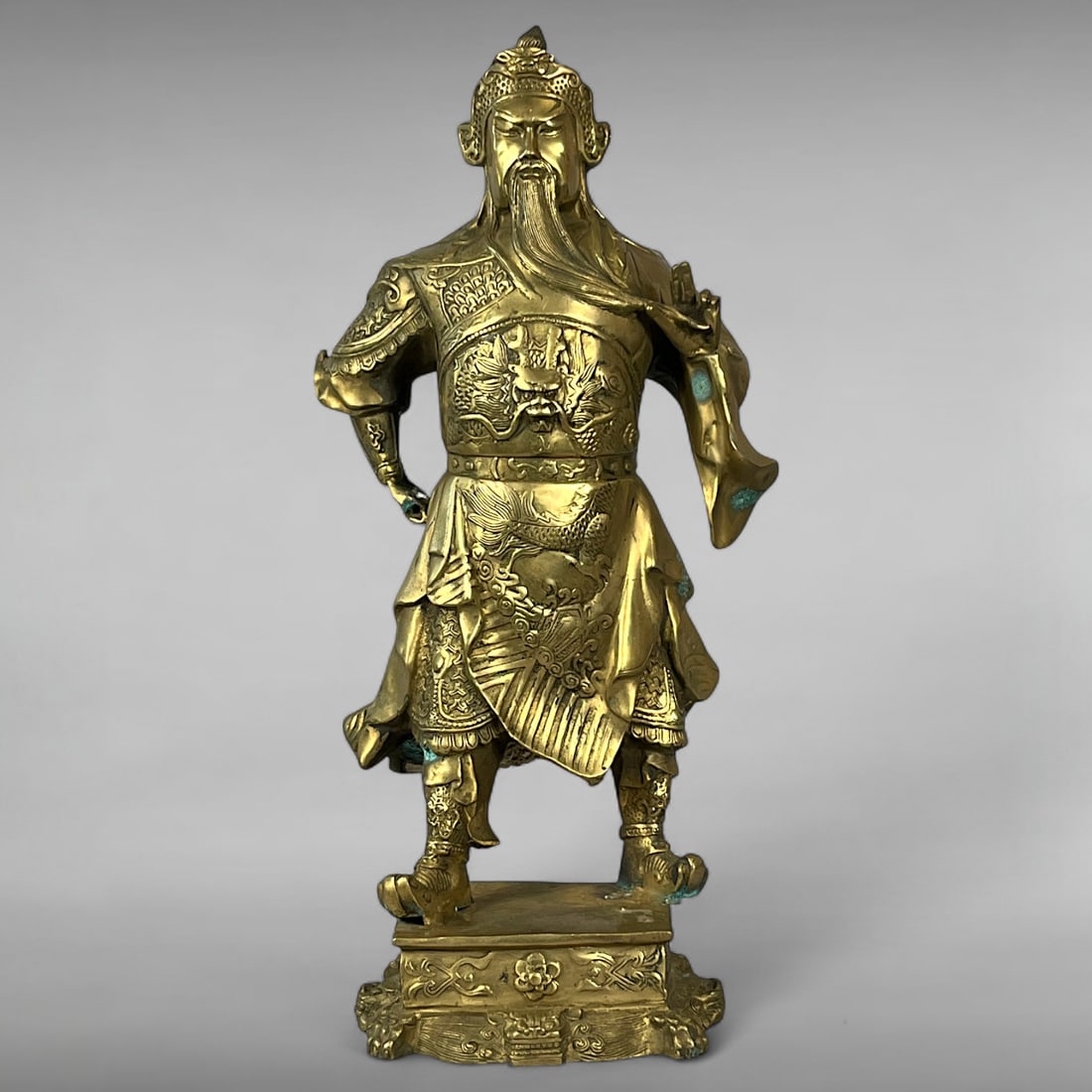 Antique Chinese Brass Sculpture Guan Yu Stroking Beard, Late Qing to Republic Period (1 of 6)