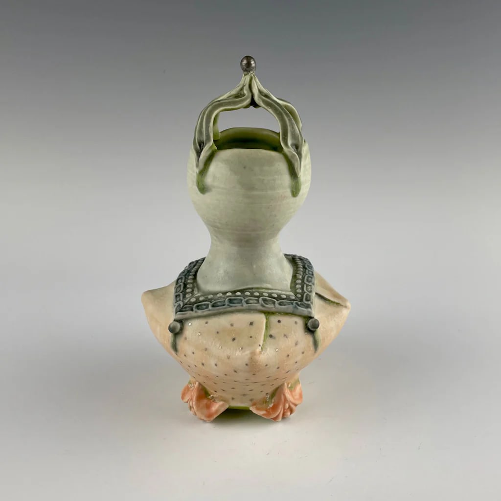 Susan O'Brien vase (1 of 3)