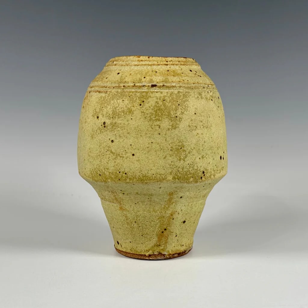 Warren MacKenzie vase (1 of 3)