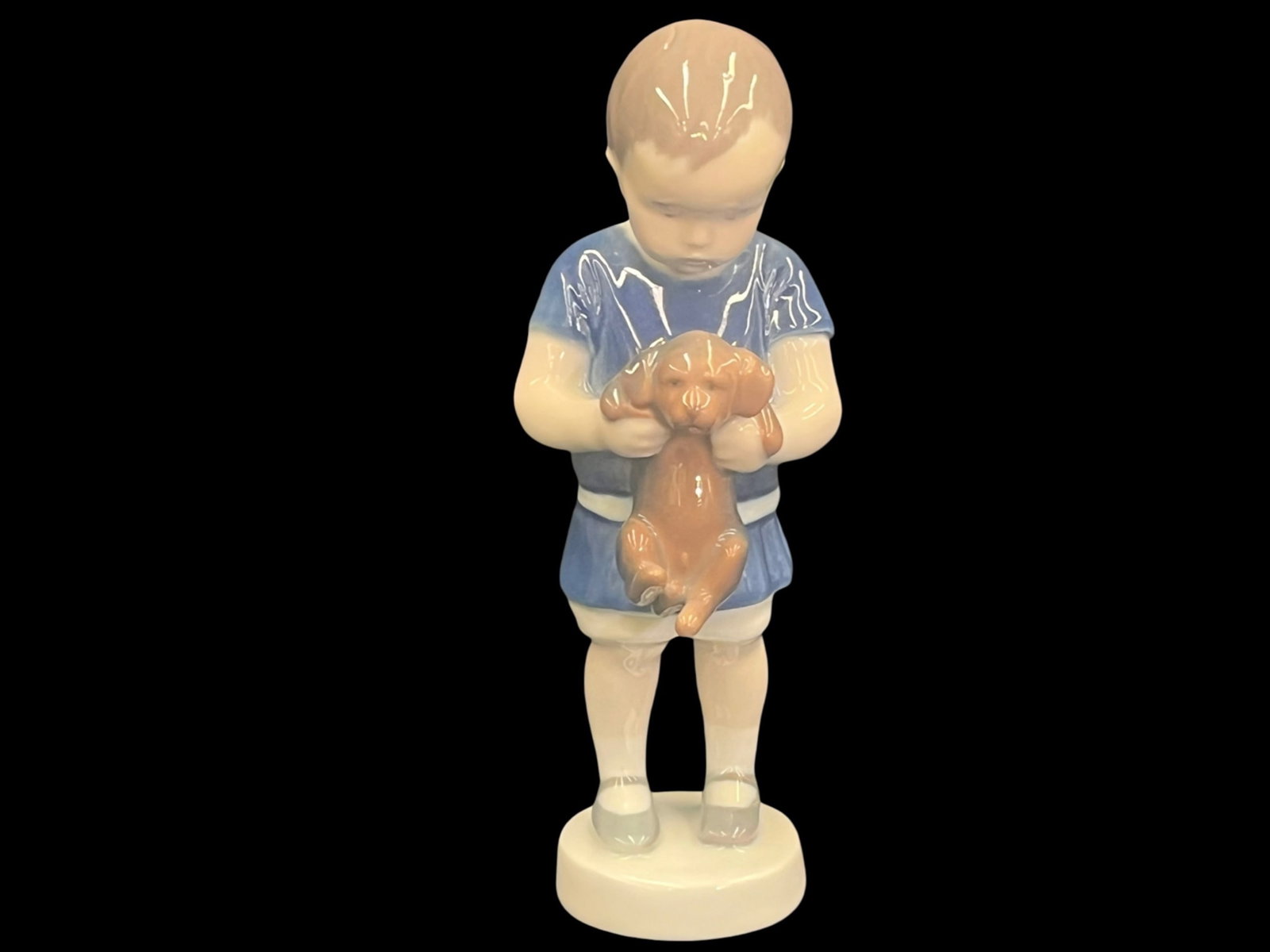 Bing & Grondahl, Ole Little Boy with Puppy Dog Figurine 1747: Bing & Grondahl, Ole Little Boy with Puppy Dog Figurine, 1747 Danish Hand Painted Fine Porcelain Figurine Style: Boy with Dog figurine, 1747 Maker Marks on Bottom Ole Porcelain Made in Denmark Dimensi