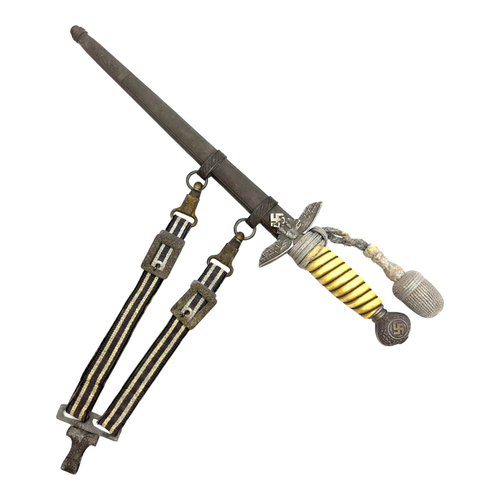 German WWII Luftwaffe Dagger2nd Model with Portepee + Hanger (1 of 10)