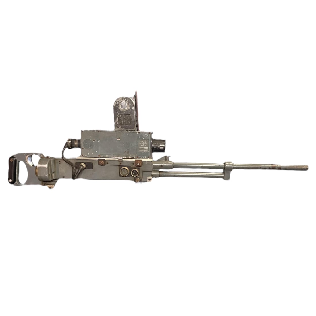 British WWII RAF G45 Machine Gun Fighter Aircraft Camera: Extremely rare and complete working piece. British WWII Air Ministry Williamson RAF G45 Machine Gun Camera. Used on the Hurricane, Spitfire, and Typhoon. The cameras themselves were sometimes mounted 