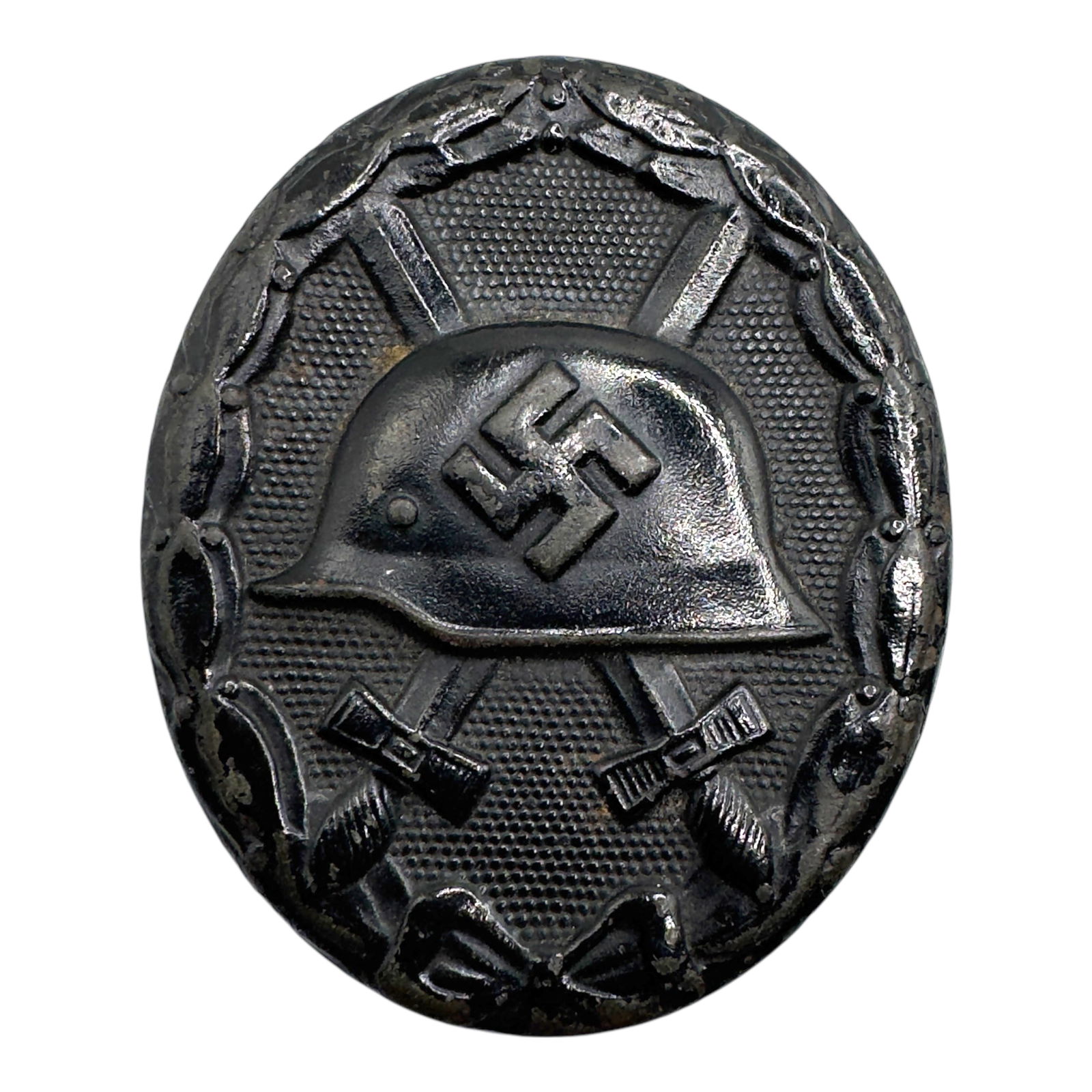 German WWII Wound Badge in Black (1 of 2)