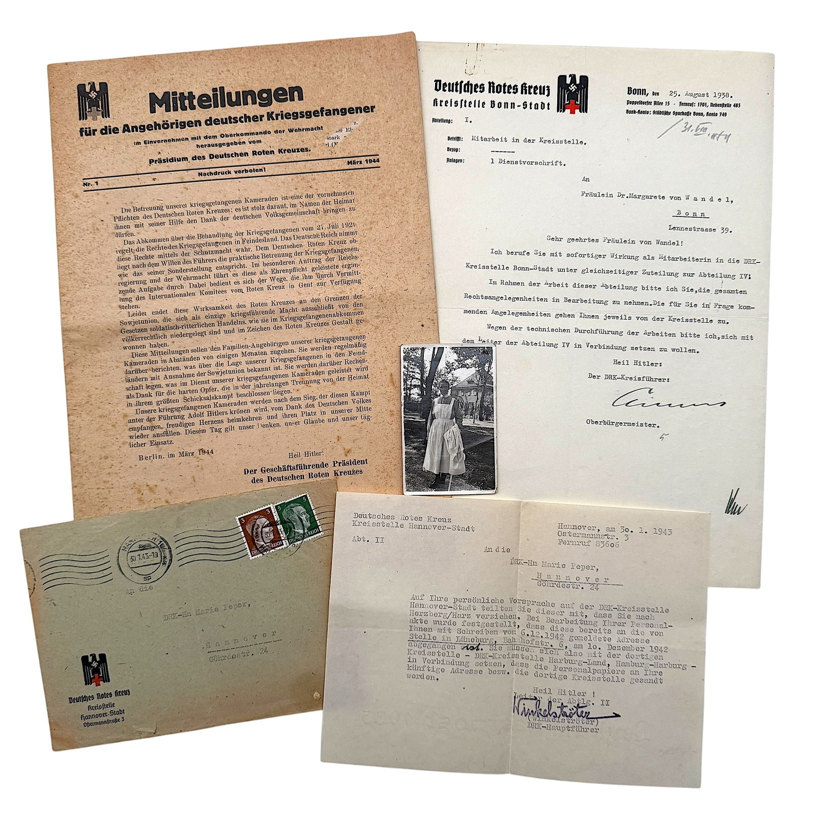 Lot WWII German Red Cross (Deutsches Rotes Kreuz / DRK) documents: Collection of original WWII German Red Cross (Deutsches Rotes Kreuz / DRK) documents and ephemera, offering an authentic snapshot of administrative and communication practices during the war. The lot