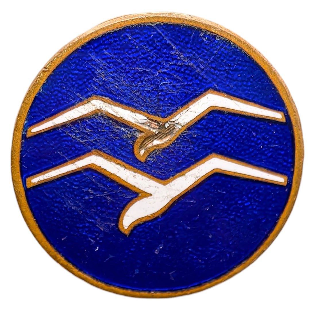 German Aviation Sport Association (DLV) Enamel Pin Badge: A round enameled badge featuring a set of stylized white gulls/birds in flight against a blue enamel field, set within a frame in what appears to be bronze/gilt-metal. The reverse has the number "6922