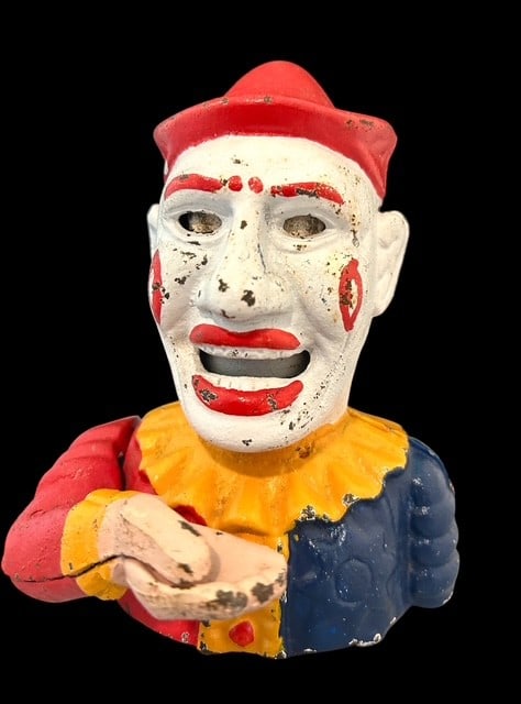 Vintage Cast Iron Clown Bank (1 of 8)