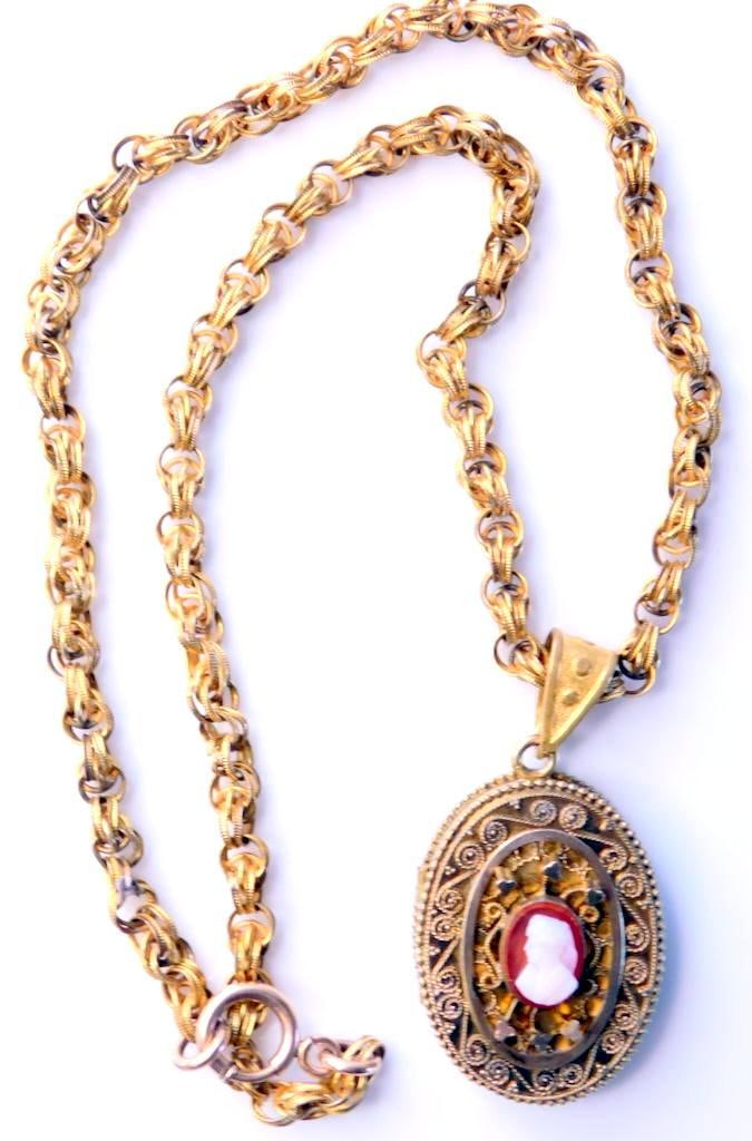 W.S. & Blackinton Cameo Locket Pendant: Classic older jewelry piece Estate find Cameo in very good condition 18 inch chain Not gold Boy photo as shown Ready to wear and impress
