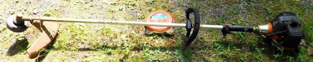 Tanaka TBC 2510 Weed and Grass Trimmer (1 of 5)