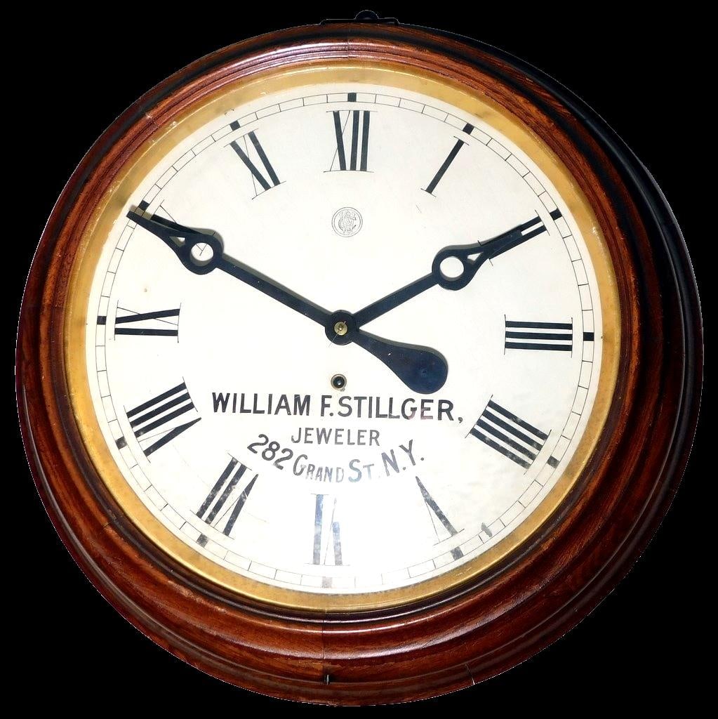 Waterbury Clock Company Gallery Round Wall 8 Day Key Wind, Jeweler Advertisement: What a fantastic true estate find These are difficult to find, especially in this condition It is rare to find one that was created for a business to display in their shop The face has the Waterbury l