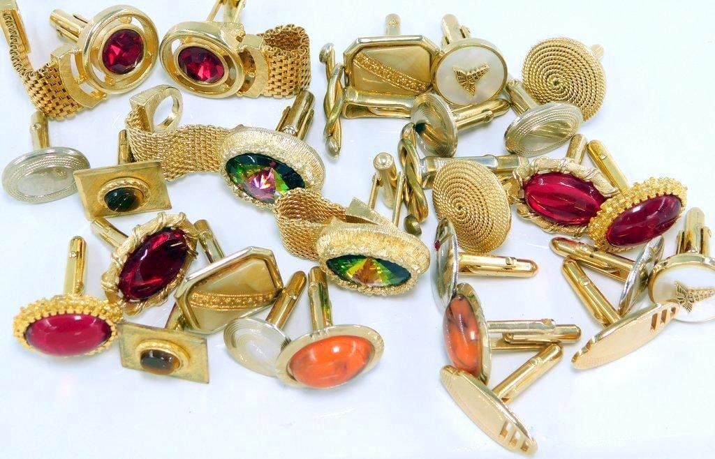 Men's Vintage Cufflink Collection (1 of 6)