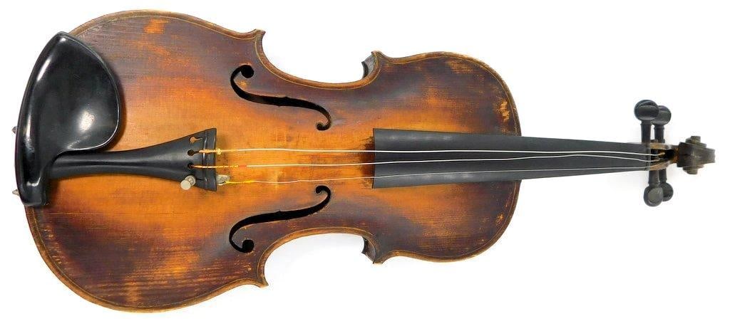 Vintage American Made Violin (1 of 20)