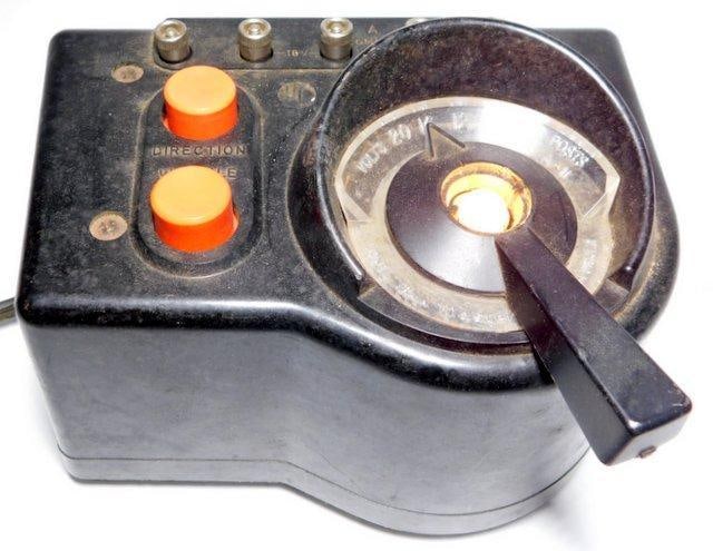 Lionel Type LW 125 Watt Train Master Transformer (1 of 5)