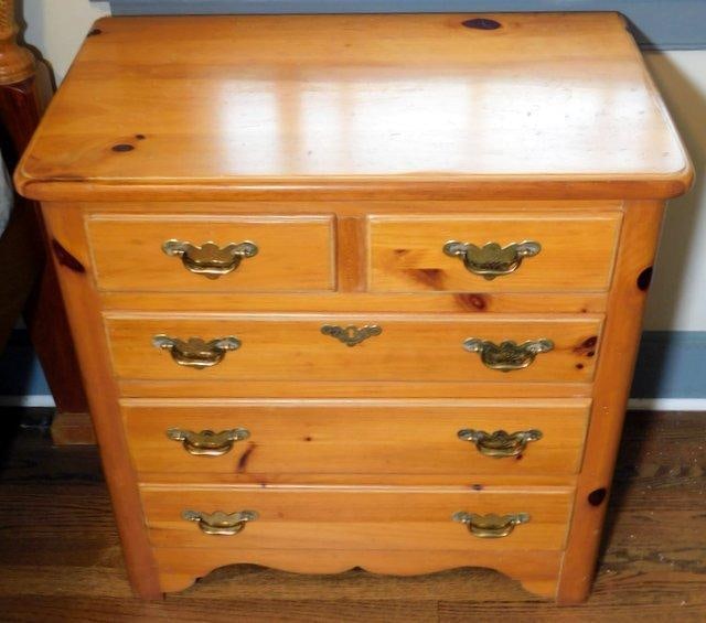 Pair of Small Dressers/Nighstands: Both for one money Very good condition Five drawers with bat wing pulls, and dovetail joints Look to be constructed of pine Panel side design Good country look to them