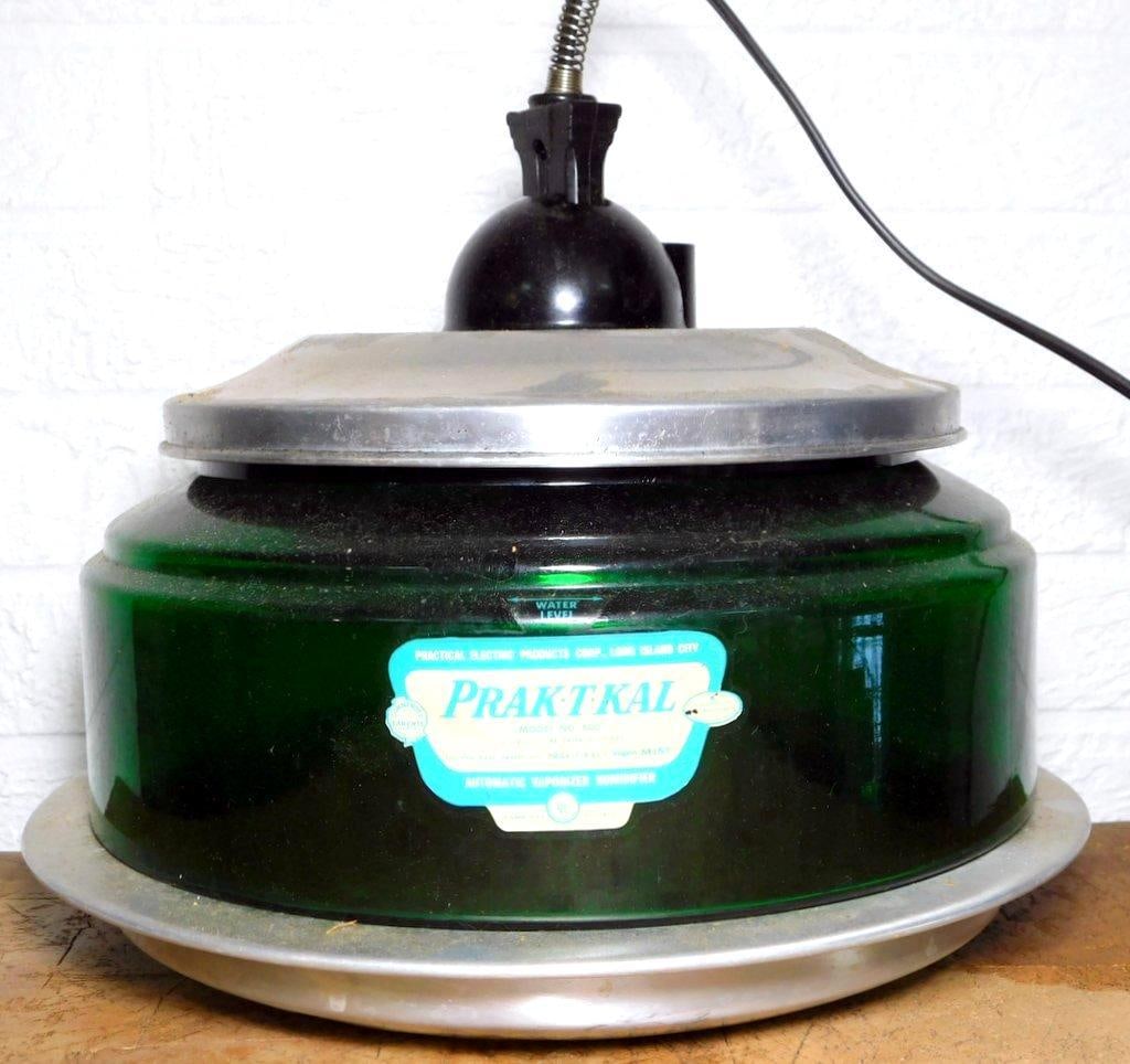 Vintage Electric Prak-T-Kal Green Glass Humidifier w/ Original Box (1 of 14)