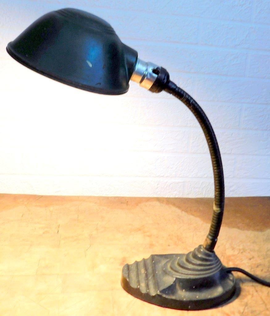 Vintage Art Deco Table Lamp from Eagle USA, 1930s (1 of 9)