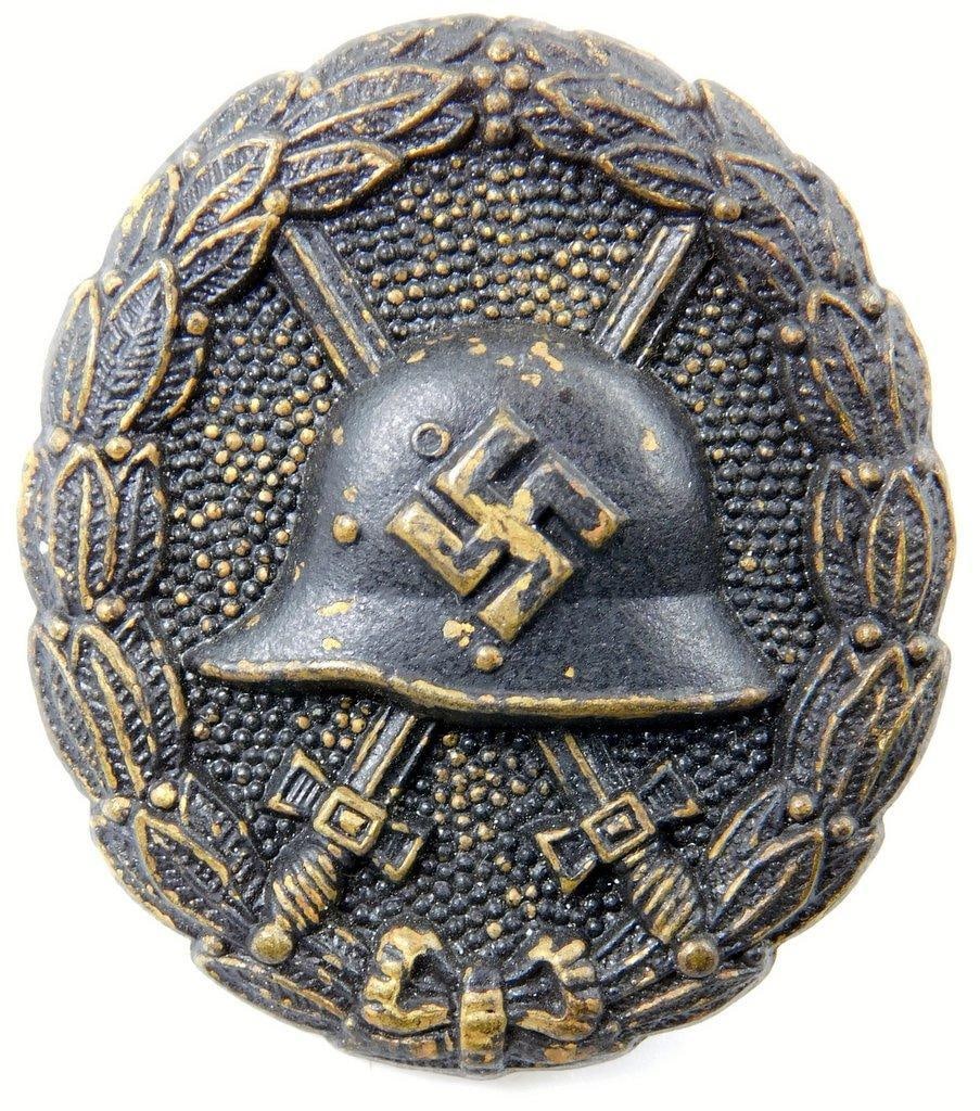 Black Spanish Condor Legion Wound Badge (1 of 3)